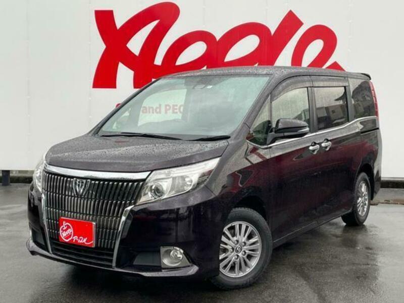 Toyota esquire 2016