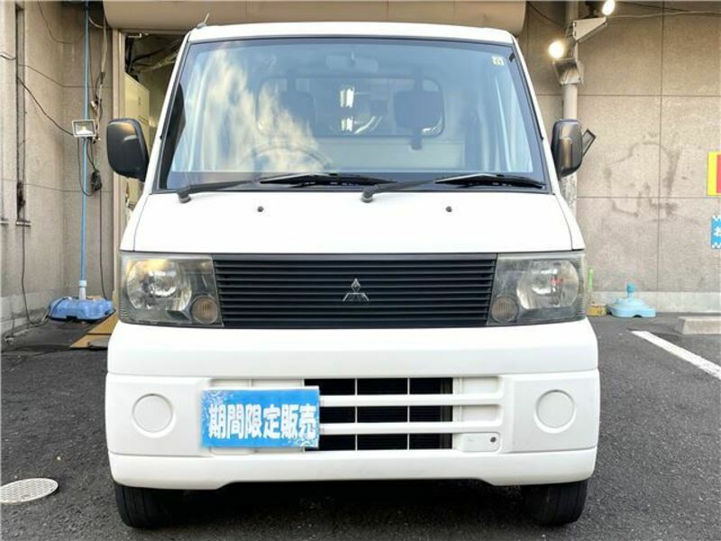 MINICAB TRUCK
