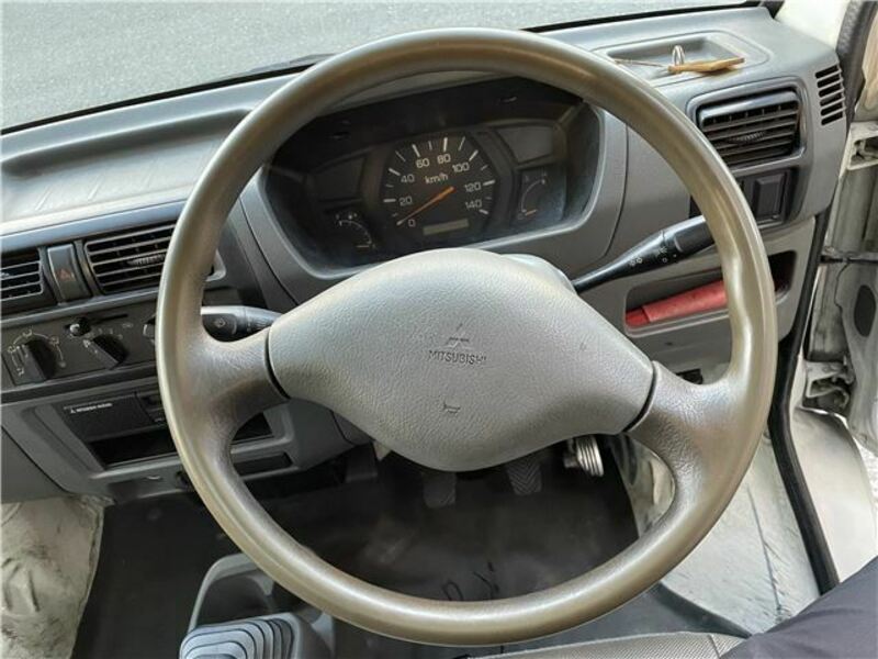 MINICAB TRUCK