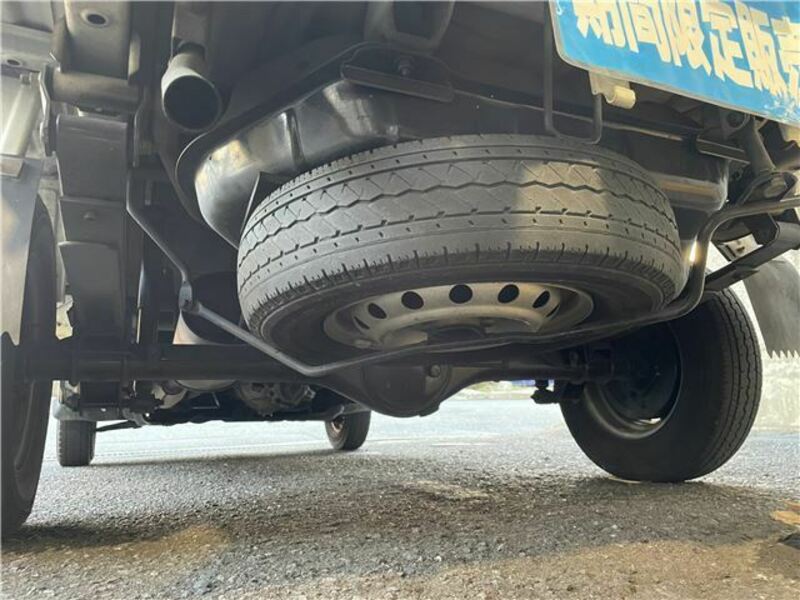 MINICAB TRUCK