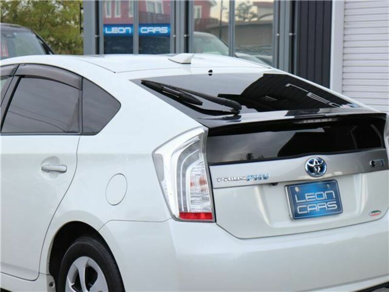 PRIUS PHV