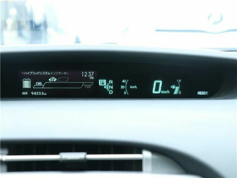 PRIUS PHV
