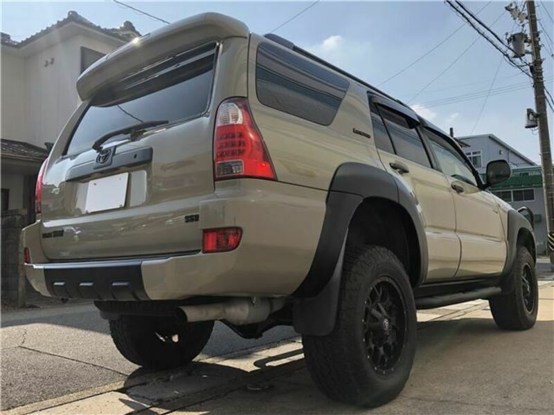 HILUX SURF
