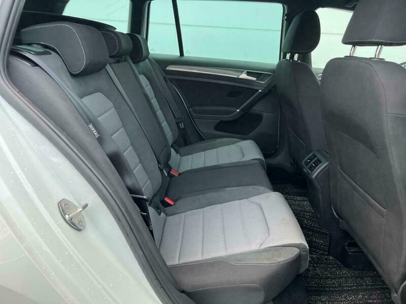 GOLF VARIANT