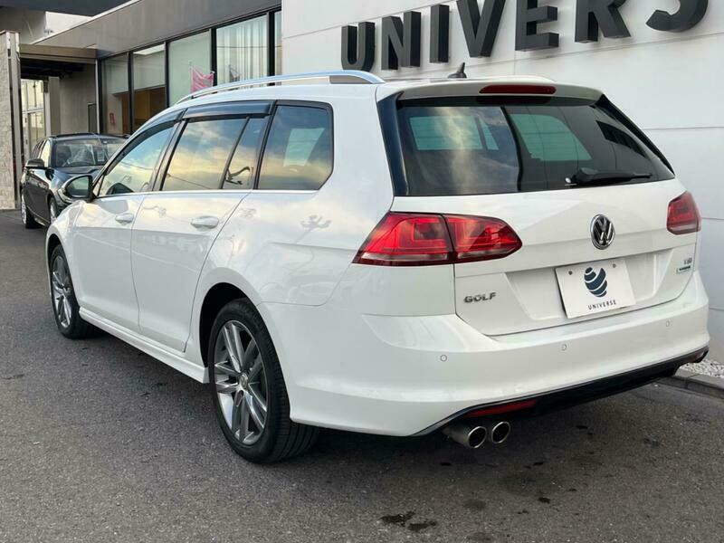 GOLF VARIANT