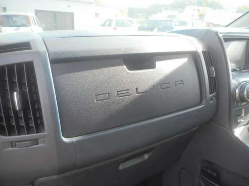 DELICA D5