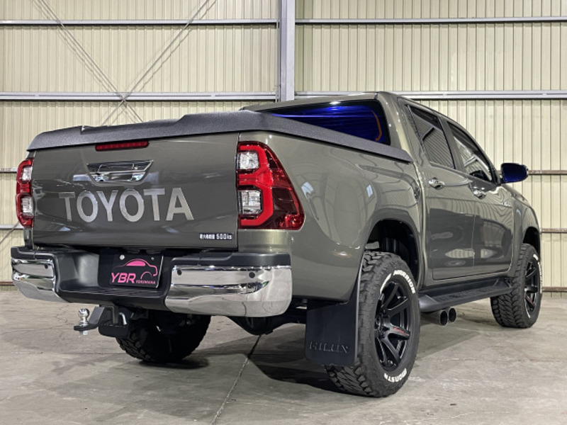 HILUX