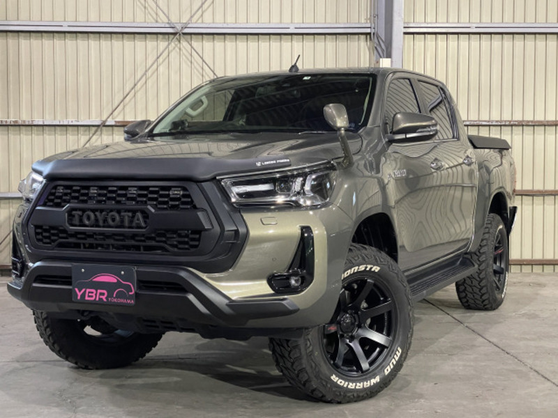 TOYOTA　HILUX