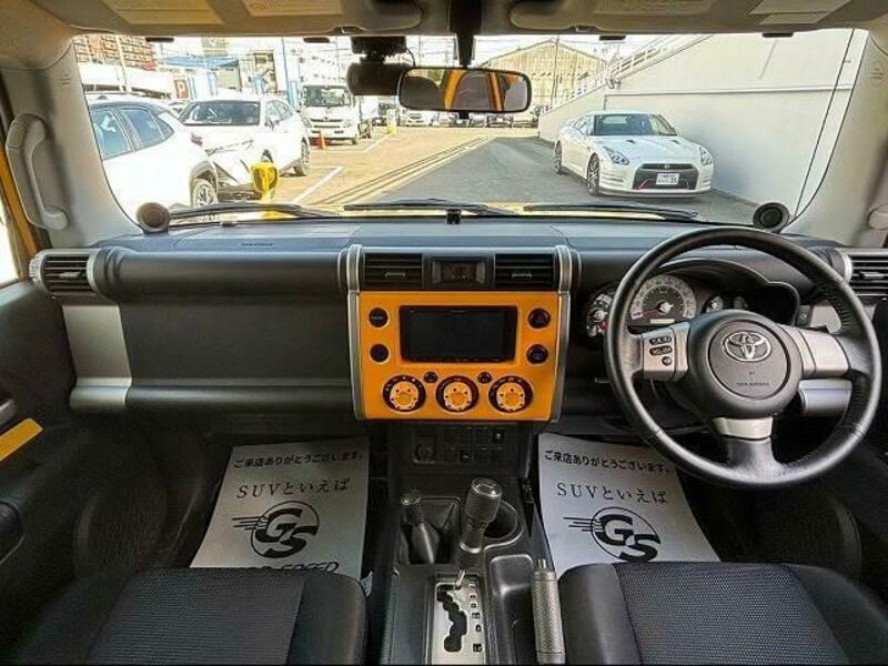 FJ CRUISER