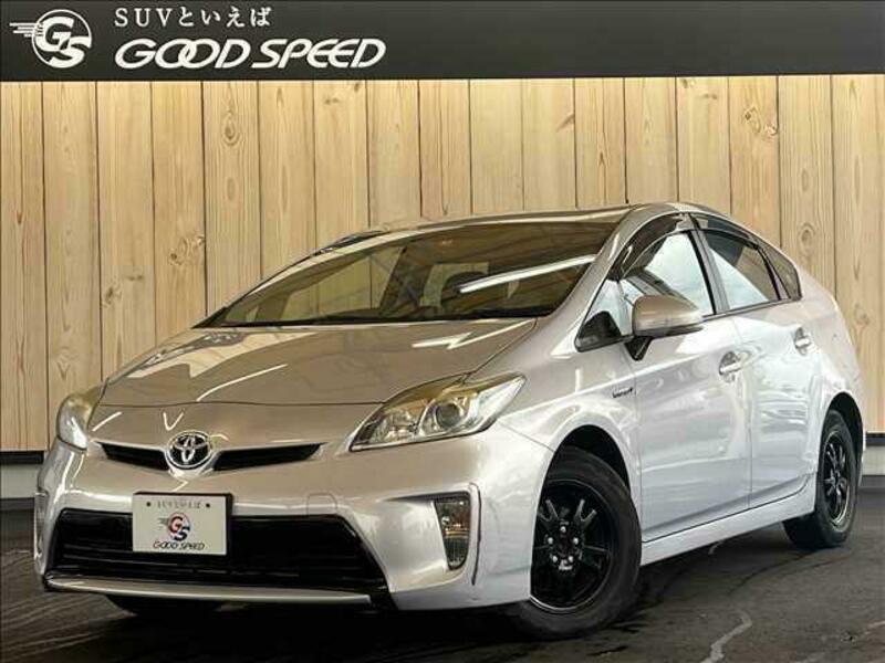 TOYOTA　PRIUS