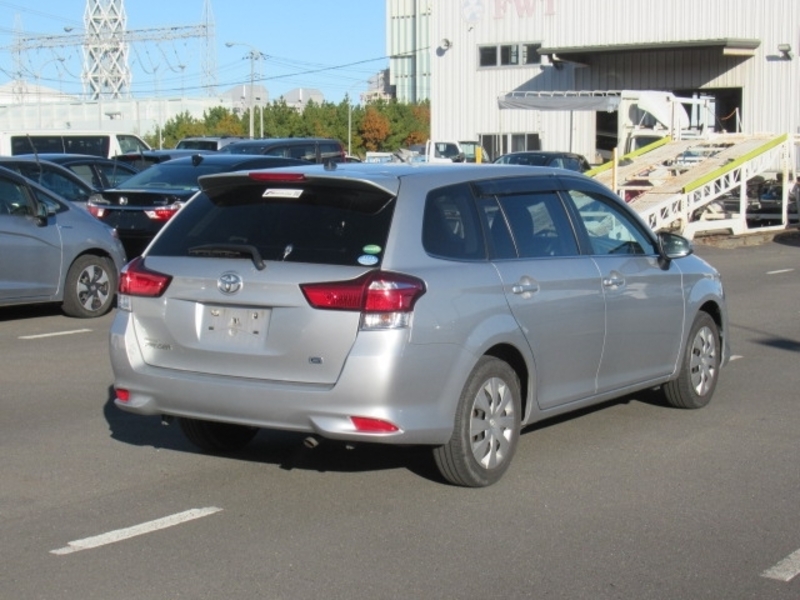 COROLLA FIELDER