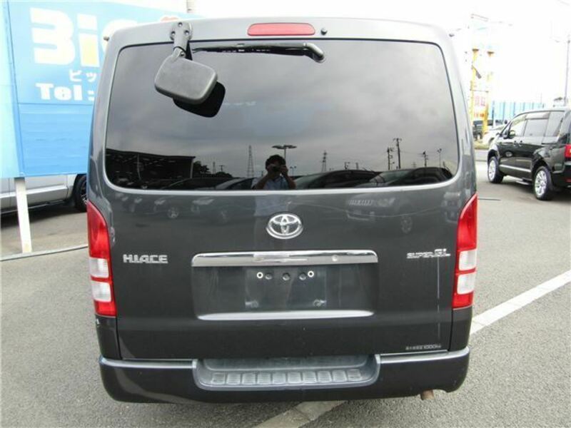 HIACE-38