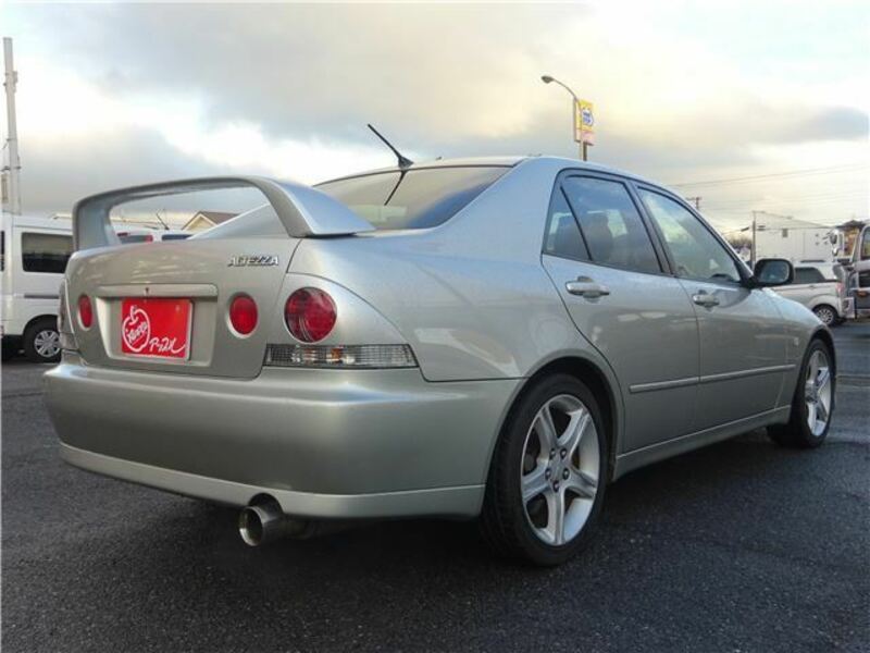 ALTEZZA