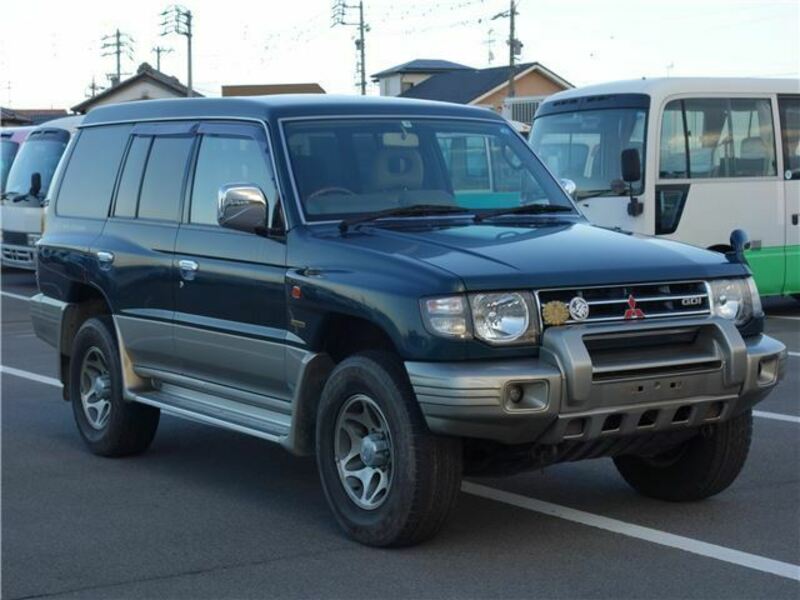 PAJERO