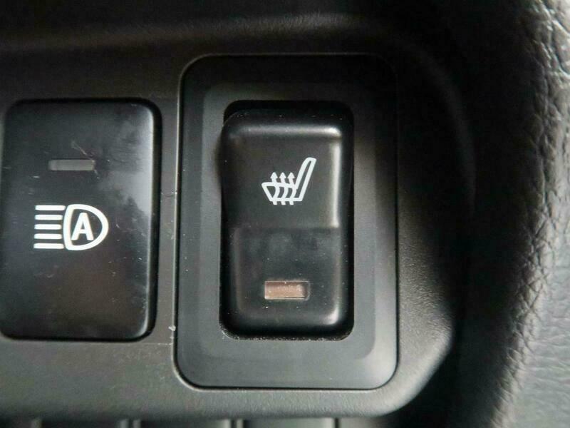 EK CUSTOM