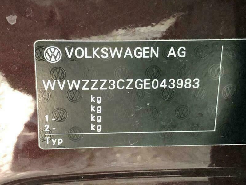 PASSAT VARIANT