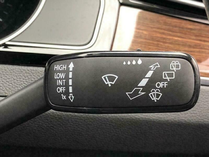 PASSAT VARIANT