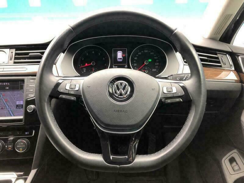 PASSAT VARIANT