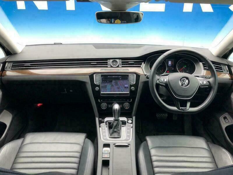 PASSAT VARIANT