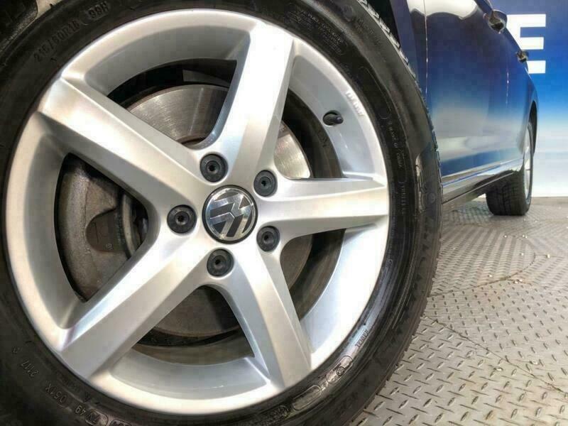 PASSAT VARIANT