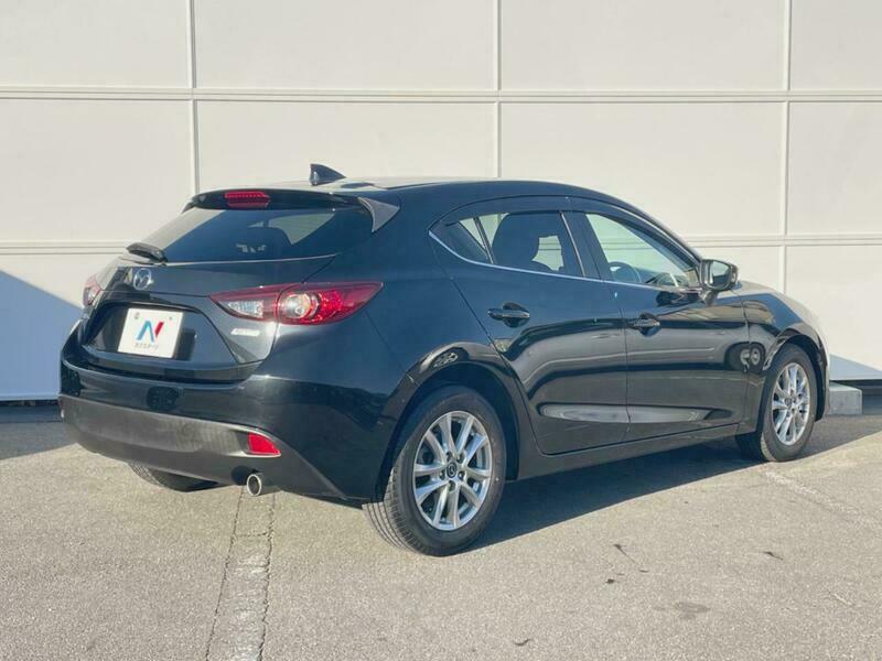 Axela Sport