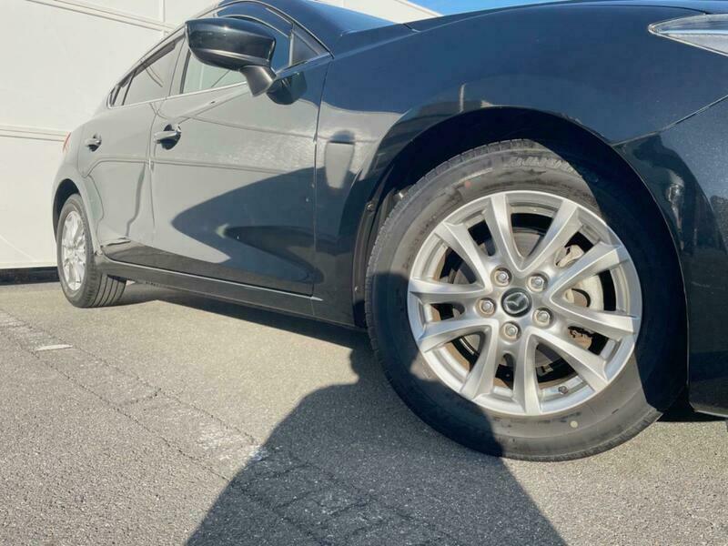 Axela Sport