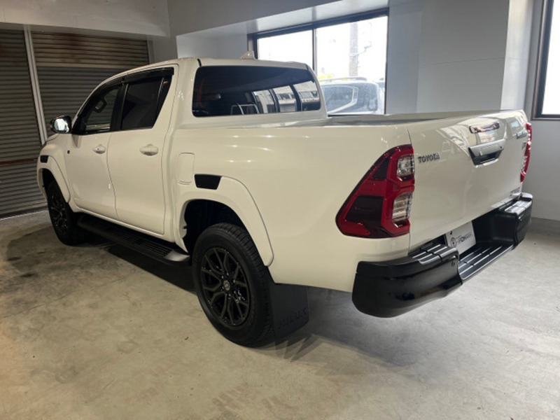 HILUX