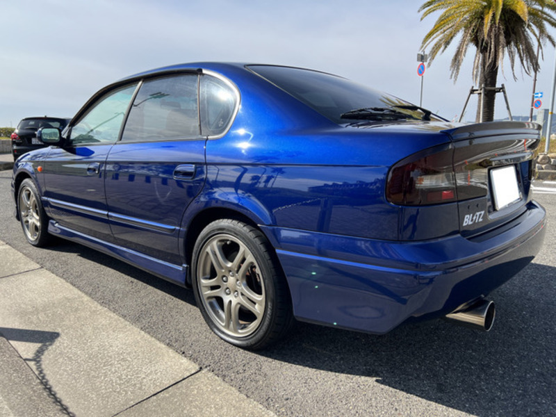 LEGACY B4