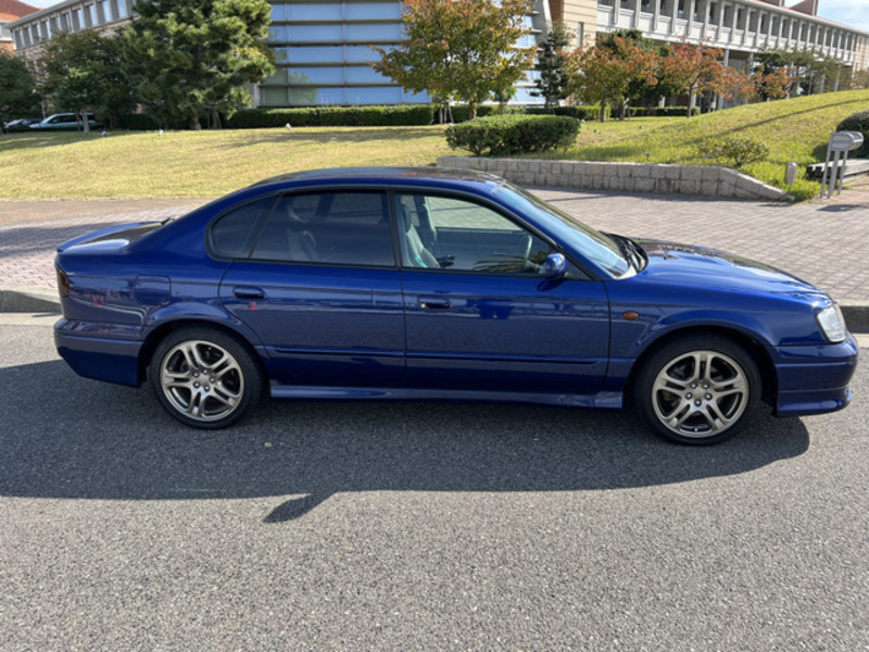 LEGACY B4
