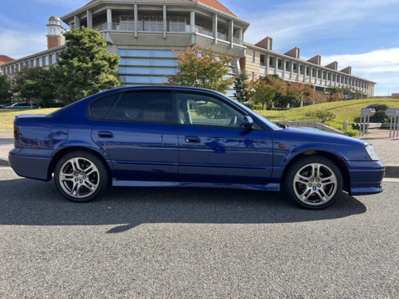 LEGACY B4