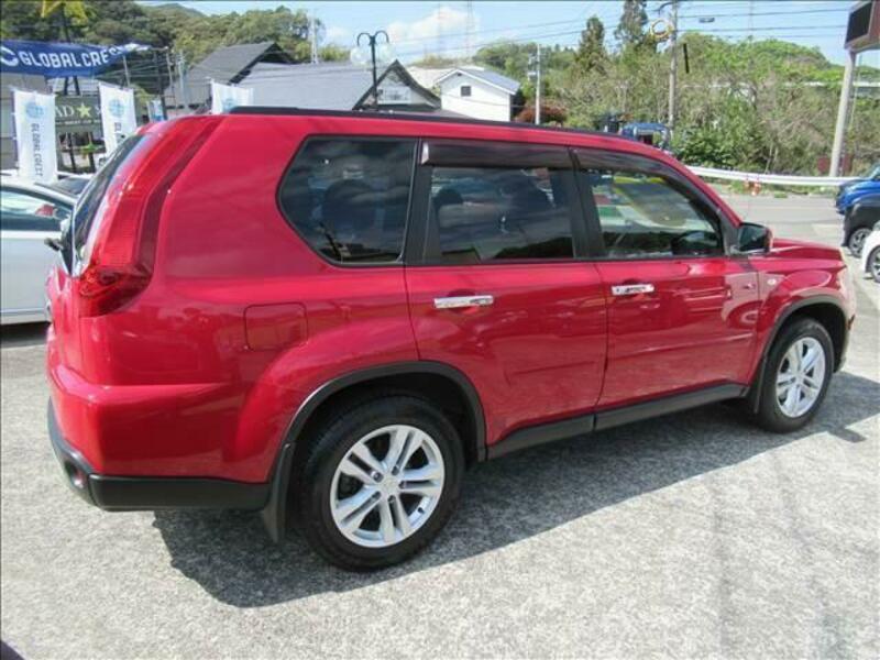 X-TRAIL-1