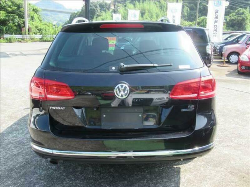 PASSAT VARIANT-17