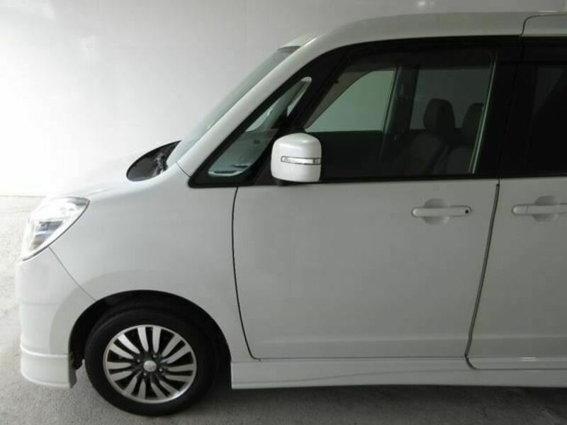 DELICA D2