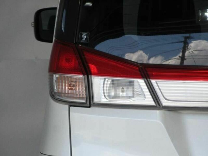 DELICA D2