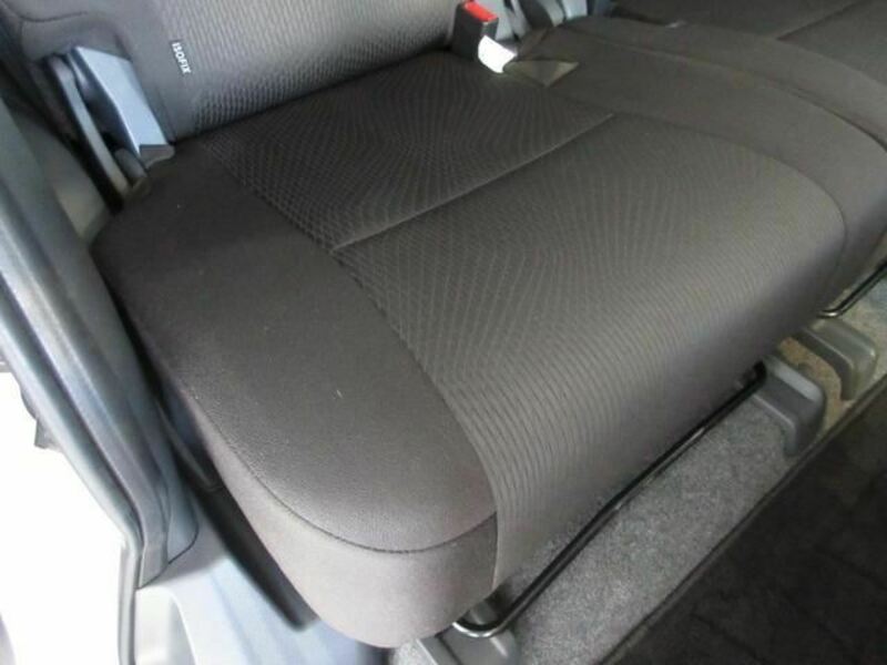 DELICA D2