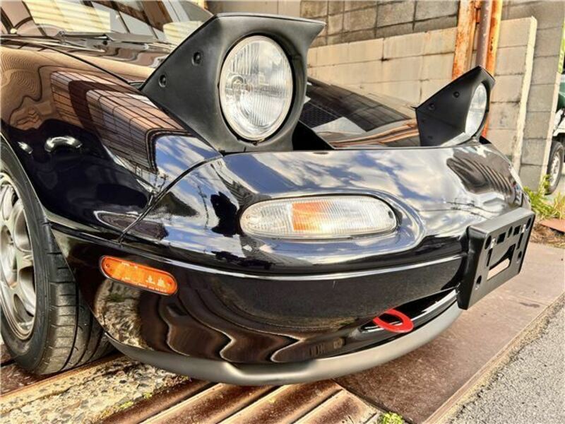 EUNOS ROADSTER