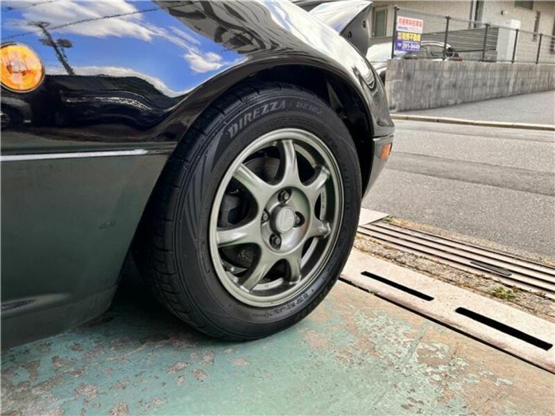 EUNOS ROADSTER