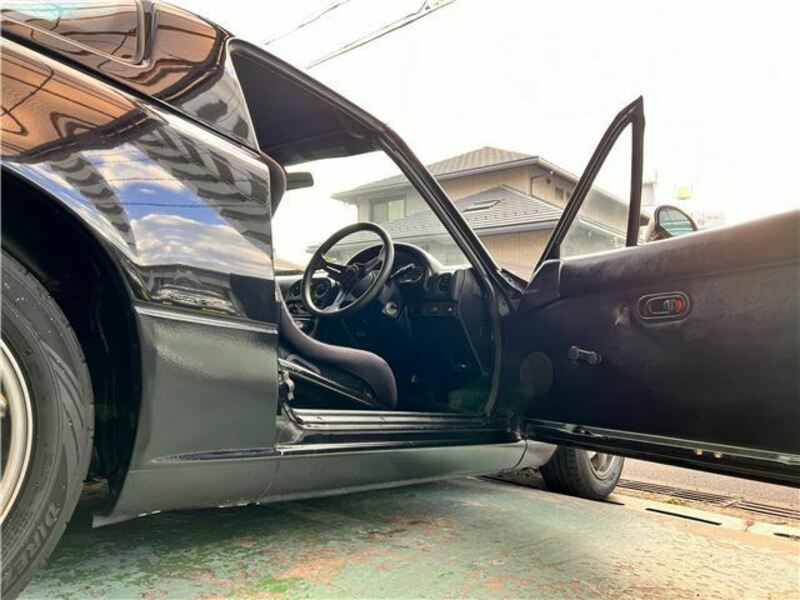 EUNOS ROADSTER