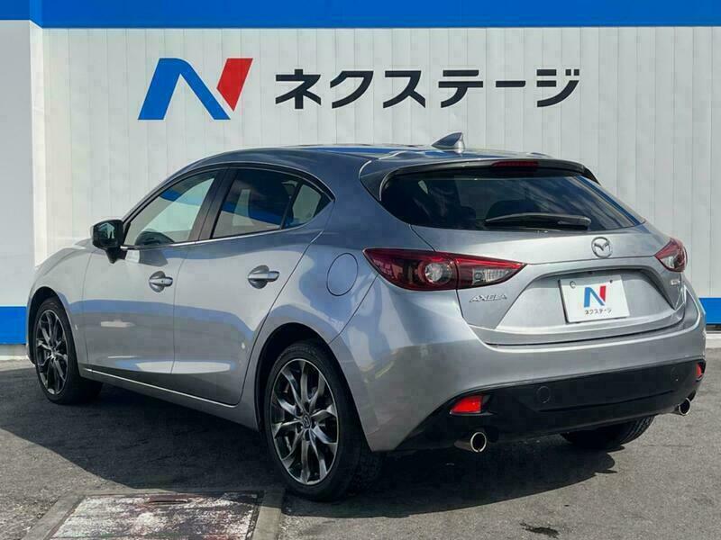 Axela Sport