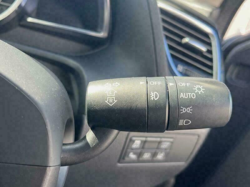 Axela Sport