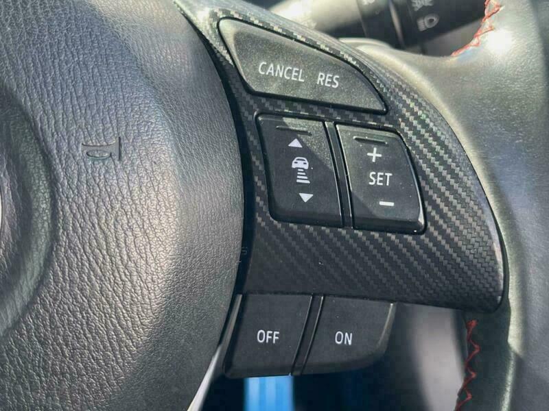 Axela Sport