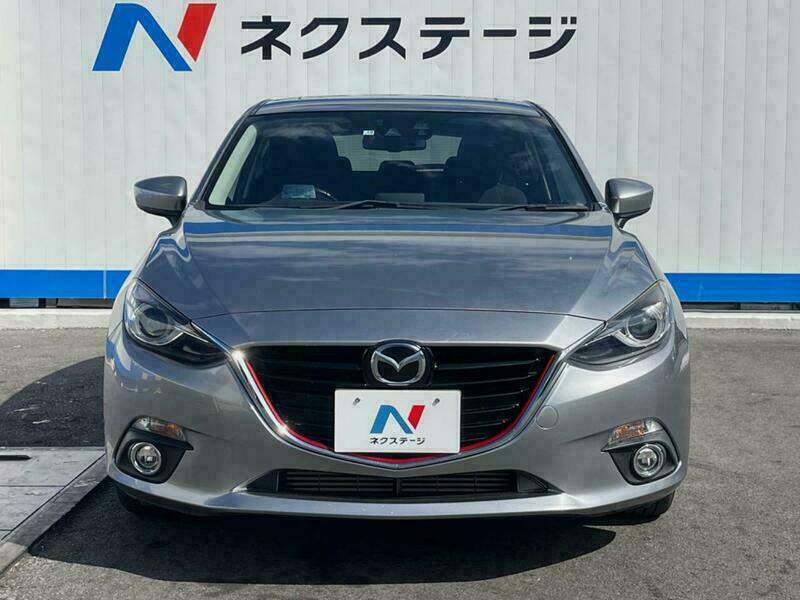 Axela Sport