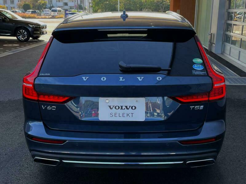V60