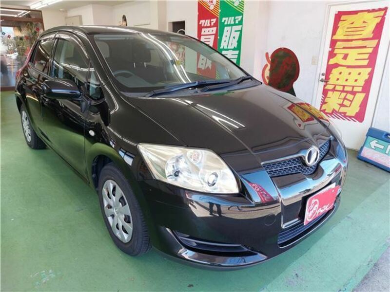 TOYOTA　AURIS