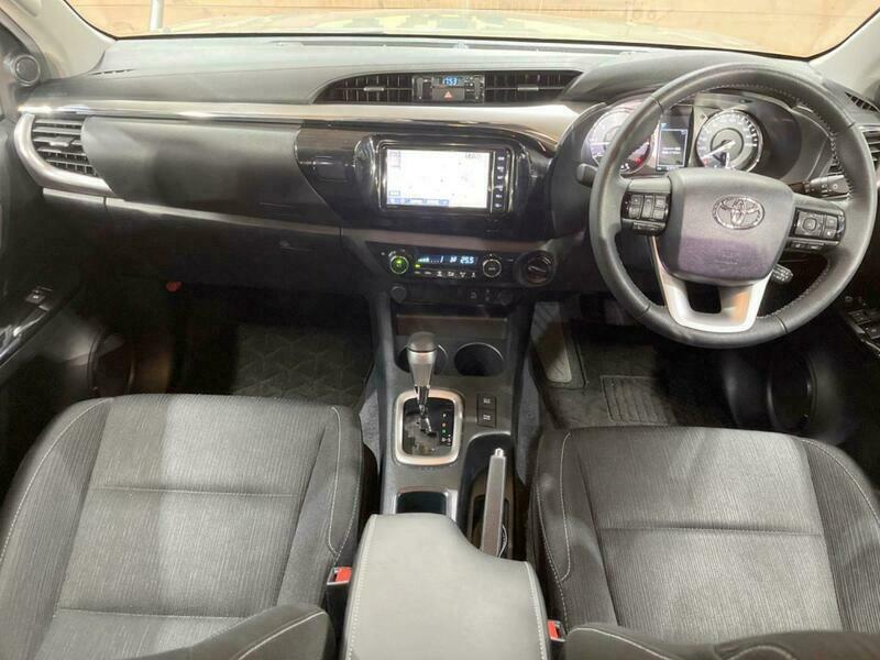 HILUX