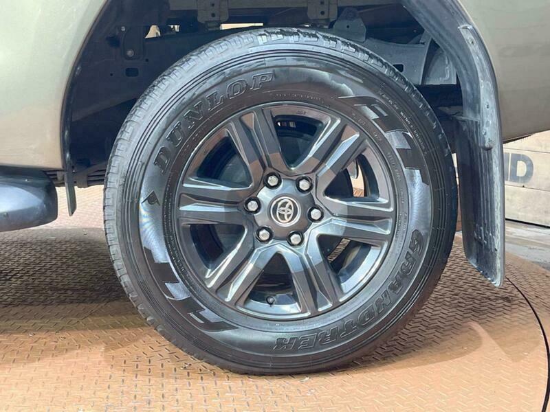 HILUX