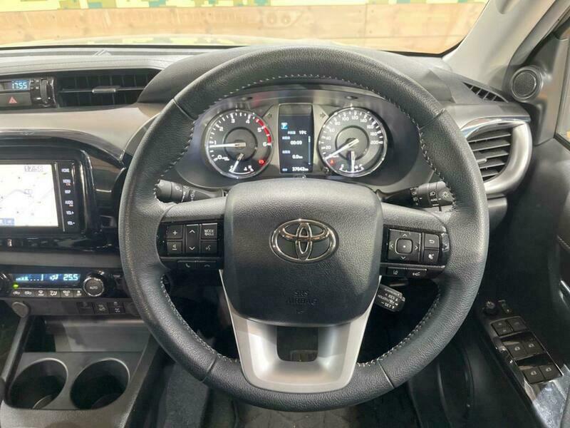 HILUX