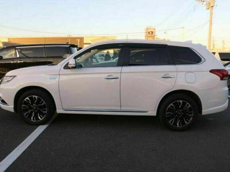 OUTLANDER PHEV
