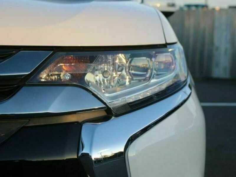 OUTLANDER PHEV