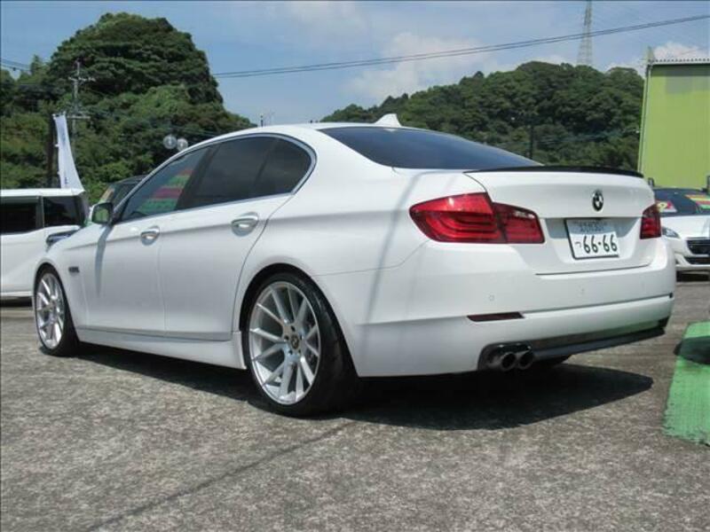 5 SERIES-16